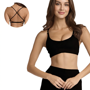 Soutien-gorge de sport noir à bretelles pour femme, maintien moyen, respirant, style simple, couleur unie - Product Image 4