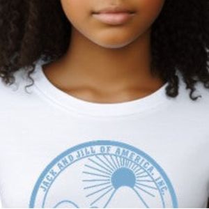 T-shirt blanc à manches courtes et col rond pour adolescent avec motif graphique bleu, idéal pour l'école, le quotidien et le streetwear – Vêtement confortable - Product Image 2