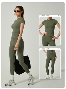 Ensemble de yoga pour femmes, couleur unie, col rond, manches courtes, taille haute, leggings longs sans couture, vêtements de sport rose - Product Image 5