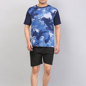 เสื้อยืดผู้ชายแบบรัดรูป คุณภาพสูง MOQ ต่ำ รับสกรีนโลโก้ ทรงปกติ ระบายอากาศได้ดี เป็นมิตรกับสิ่งแวดล้อม แห้งเร็ว - Product Image 2