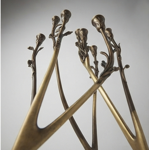 Candélabre en métal bronze antique en forme de branche de cerf, porte-bougie décoratif pour la décoration de la maison - Product Image 4