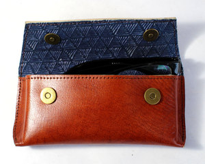 Estuche para lápices de cuero de terracota teñido, hecho a mano, garantía de calidad del producto. - Product Image 5