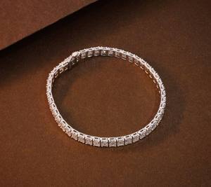 Diamond Bracelet For Women In Beautiful Setting With A Graceful Touch Of Indian Supplier - Product Image 3