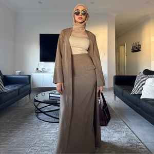 Abaya musulmane moderne de luxe, richement brodée, décontractée, pour femmes, style Dubaï, robe longue modeste islamique à manches longues pour tous les jours - Product Image 6