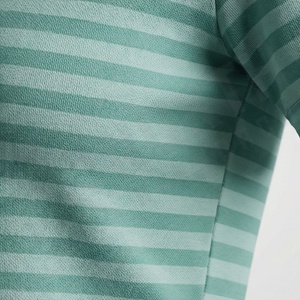 Camiseta de Mujer Personalizada, Microelástica, Transpirable, con Estampado de Corazón de Leopardo, de Algodón, Estilo Casual - Product Image 5