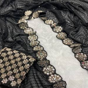 Sari VASTRA COTTAGE Premium de Georgette con bordado de lentejuelas en toda la prenda y trabajo de espejos auténticos - Product Image 2