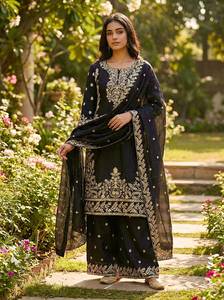 Most Selling Ladies <b>Kurti</b> Palazzo With Matching Dupatta Trendy Traditional Wear Set <b>For</b> <b>Women</b> And Girls Available <b>For</b> Sale - Product Image 3