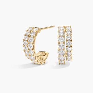 Pendientes de Aro en Forma de J con 2 Filas de Diamantes Cultivados en Laboratorio de Corte Redondo de 1.5 CTW en Oro Amarillo - Product Image 1