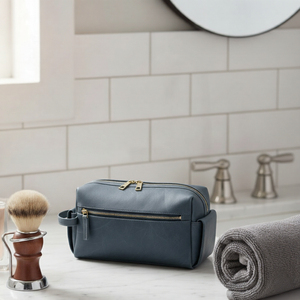 Minimalist Leather Toiletry Bag Rectangle Shape <b>Portable</b> Brass Zipper Bathroom Storage Bag for Toiletries 1-3L Capacity - Product Image 2