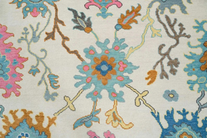 Alfombra Oushak de lana anudada a mano personalizada |   Alfombra Persa Moderna Azul Pastel con Diseño Abstracto, Hecha a Mano, Calidad de Exportación, 1 Pieza - Product Image 5