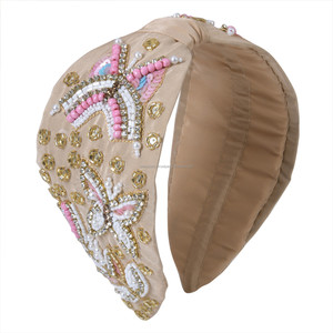 Bandeaux en tissu brodés à la main pour enfants avec accents perlés faits à la main, doux, confortables, légers et durables - Product Image 1