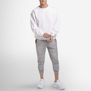 Sweat-shirt à col rond pour homme, fabrication professionnelle, sweat-shirt basique à manches longues, sans capuche - Product Image 1