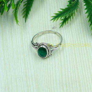 Bague en émeraude verte, argent sterling 925, bague en pierre verte, bijoux en émeraude, bague au design artisanal, cadeau de Noël, bijoux pour femmes - Product Image 5