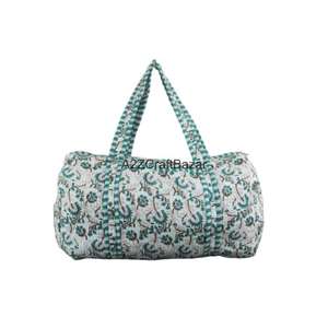 Sac de voyage matelassé vintage fait main pour femme A2ZCraftBazar, grand sac de week-end en coton, sac de plage uni avec fermeture éclair - Product Image 1