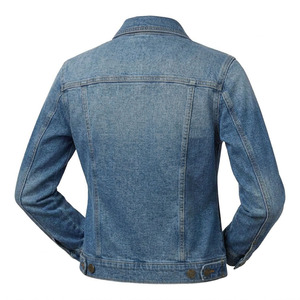 Veste en jean classique pour femme de haute qualité, imperméable, réversible, hiver, 100% coton, bleu moyen délavé, élégante et décontractée - Product Image 3