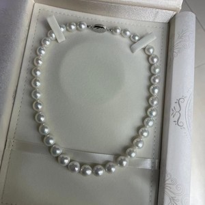 Collar de Perlas Naturales de Agua Dulce 9-10 mm, Ligeras Imperfecciones, Luz Intensa, Casi Perfecto - Recomendación Favorita para Regalo del Día de la Madre - Product Image 3