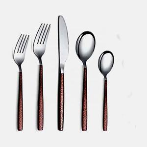 Ensemble de couverts de luxe en acier inoxydable de haute qualité avec poignée martelée au design étranger ensemble de couverts royal de qualité supérieure - Product Image 2