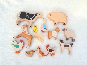High Quality Wooden Animal Figurines <b>Set</b> 13 Colored Handmade Eco-Friendly Painted <b>Farm</b> Animals Decorative Toys Children Craft - Product Image 1