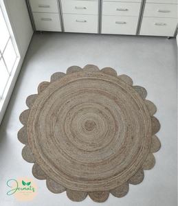 Alfombra Redonda de Yute Jernatz Económica, Hecha a Mano, Color Marrón Natural, Estilo Bohemio, Pelo Plano, Ecológica, para Sala de Estar - Product Image 1