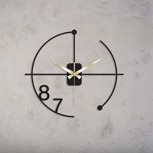 Reloj de Pared de Metal Rústico Grande con Números Romanos Negros, Marco Abierto, Decoración Clásica Moderna para el Hogar - Product Image 4