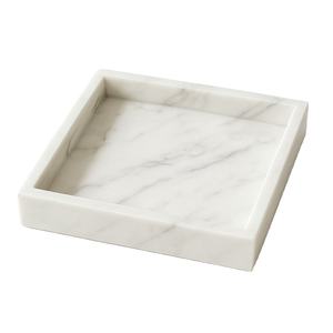 Plateau carré en marbre Plateau de service de luxe pour collations, apéritifs ou utilisation décorative Parfait pour les cuisines et les maisons - Product Image 1