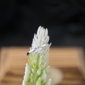 แหวนเพชรรูปหยดน้ำสีขาว 14K ทองคำขาว 1.50 กะรัต D VVS2 รับรองโดย IGI เครื่องประดับเจ้าสาวสำหรับงานแต่งงาน - Product Image 2
