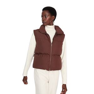 Chaquetas sin mangas para mujer, al por mayor, de alta calidad, gruesas, con cuello y cremallera completa, diseño con logotipo personalizado, lisas y cómodas - Product Image 2