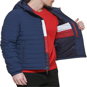 Veste d'hiver matelassée légère pour homme, personnalisée, avec fermeture éclair et poches pratiques - Product Image 2