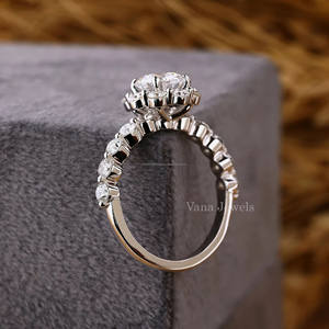Bague de fiançailles et d'anniversaire en or massif 14K au design antique Diamant halo unique cultivé en laboratoire pour femme - Product Image 4