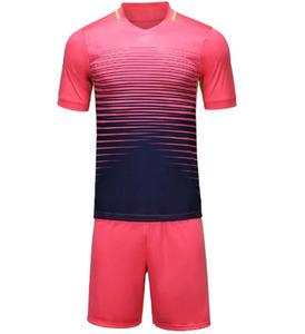 Uniforme de Fútbol de Alta Calidad para Deportes de Equipo, Transpirable, 100% Poliéster, Último Diseño, Bajo Precio, Colores Personalizados, Servicio OEM - Product Image 5