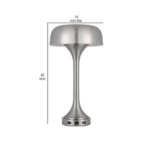 Lámpara de Mesa de Latón Hecha a Mano de Estilo Vintage con Detalles Grabados, Iluminación de Mesa de Estilo Real - Product Image 4