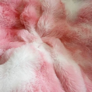 Usine haute qualité cheveux longs en peluche <span class=keywords><strong>fausse</strong></span> <span class=keywords><strong>fourrure</strong></span> de lapin doux <span class=keywords><strong>fausse</strong></span> <span class=keywords><strong>fourrure</strong></span> tissu sauge vert lapin <span class=keywords><strong>fausse</strong></span> <span class=keywords><strong>fourrure</strong></span> tissu pour vêtements couvertures - Product Image 3