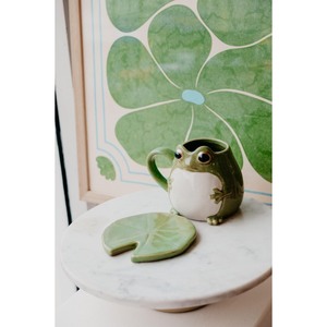 Tasse en céramique en forme de grenouille, design de dessin animé, tasse à thé mignonne, cadeau, passe au lave-vaisselle, couleur vert et blanc - Product Image 2