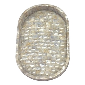 Estatua de resina de diseño indio hecha a mano GM Impex, incrustaciones de perlas madre antiguas modernas, náuticas con técnica de concha marina de animales pulidos - Product Image 1