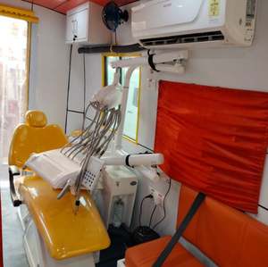 Nueva furgoneta dental de alta tecnología bien equipada Exportación de la furgoneta dental de la India en la rueda lista para usar furgoneta dental - Product Image 3