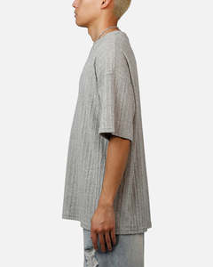 Camiseta de punto gris extragrande para hombre, manga corta, cuello redondo, color liso, 100% algodón, textura acanalada, precio mayorista - Product Image 4