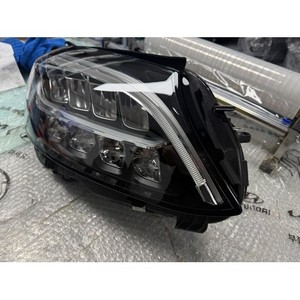 ไฟหน้ามือสองสำหรับรถยนต์ C-class ด้านขวา รุ่น A2059068005 - Product Image 2