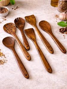 Cuchara de Cocina de Madera Hecha a Mano, la Más Vendida, para Servir y Mezclar Alimentos en la Cocina del Hogar y Restaurantes, Disponible para la Venta - Product Image 3