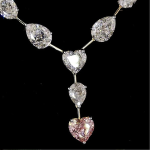 Collier pendentif en or jaune avec diamant taille poire cultivé en laboratoire, motif cœur, tendance, pour femme, idéal pour fiançailles, fêtes et mariages - Product Image 3