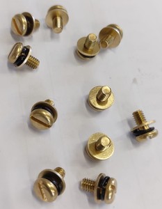 Tornillo SEMS de latón métrico M4 x 8 con cabeza alomada ranurada, cromado/niquelado, con arandela plana de resorte, alta precisión, para uso industrial y eléctrico. - Product Image 3