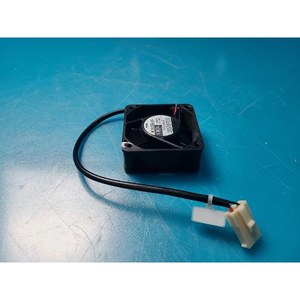 ORIENTAL MOTOR MD625B-24 พัดลมระบายความร้อนแบบแกน DC ใช้แล้วตามสภาพเดิม อะไหล่อุปกรณ์เซมิคอนดักเตอร์มือสอง - Product Image 2