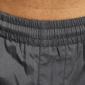 Ensemble coupe-vent de haute qualité : Survêtement léger en nylon avec vestes zippées et shorts en nylon – Ensemble coupe-vent deux pièces personnalisé - Product Image 4