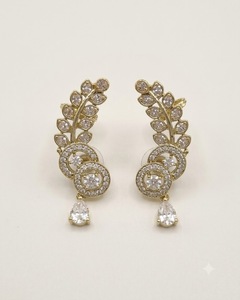 Boucles d'oreilles Ear Cuff pour femmes, motif feuille et cercle, avec pierres rondes scintillantes, bijoux de mode pour soirée, vente en gros - Product Image 3
