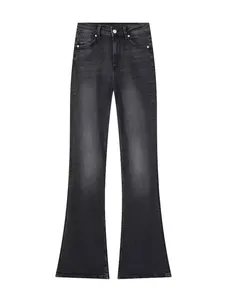 Wholesale Plus Size Women's High Stretch Straight-leg <b>Jeans</b> with Pockets <b>Elastic</b> <b>Waist</b> Autumn Casual Breathable Eco-Friendly - Product Image 5