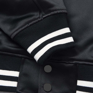 Veste universitaire noire pour homme, couleur unie, col rabattu, manches classiques, fermeture à boutons, style preppy, pour l'automne - Product Image 3