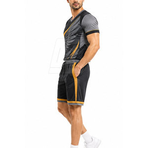 Tenue d'entraînement de badminton en tissu performant offrant respirabilité, confort et liberté de mouvement sur le terrain - Product Image 6