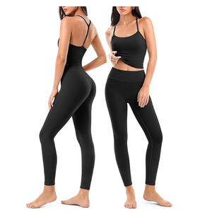 Ensemble de yoga tendance 2 pièces en tissu léger et doux, haut sans manches à col rond et legging taille haute avec fermeture élastique - Product Image 1