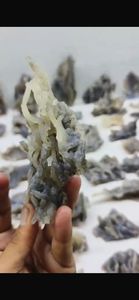 Spécimen minéral botryothique bleu naturel, cluster de cristaux bruts avec matrice - Product Image 3