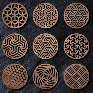 Ensemble de sous-verres écologiques en bois avec logo personnalisé, forme de logo pour maisons de style classique, articles de cuisine, articles d'hôtel, fêtes de mariage - Product Image 3