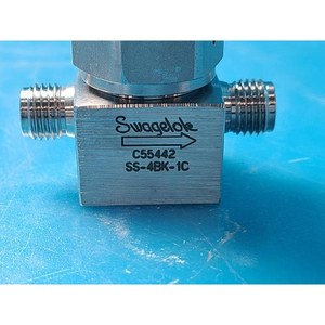 วาล์วบอล Swagelok SS-4BK-1C มือสอง สภาพเดิม อะไหล่อุปกรณ์เซมิคอนดักเตอร์ยี่ห้อ Legacy - Product Image 4